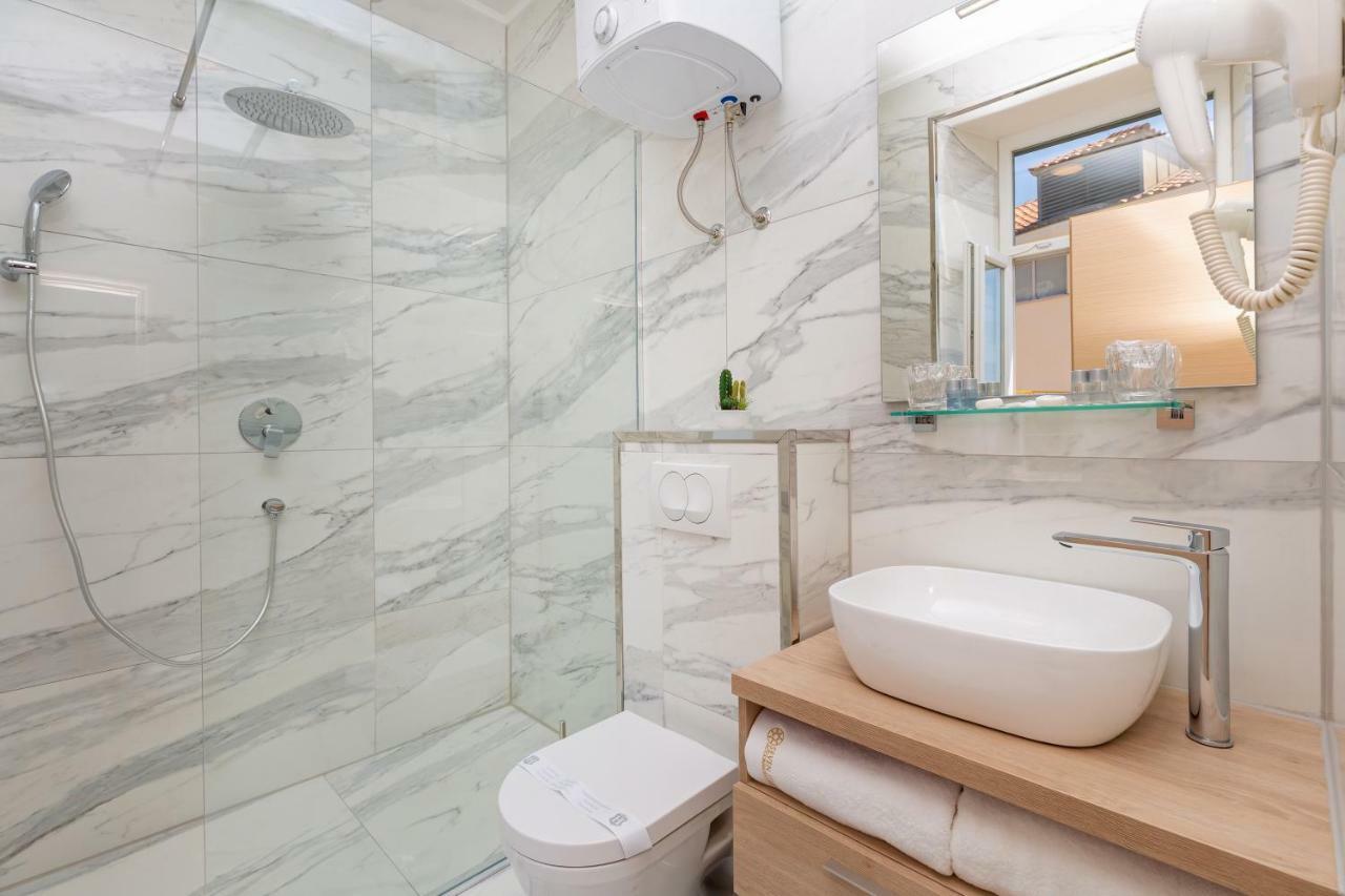 Seven Stars Accommodation ดูบรอฟนิก ภายนอก รูปภาพ