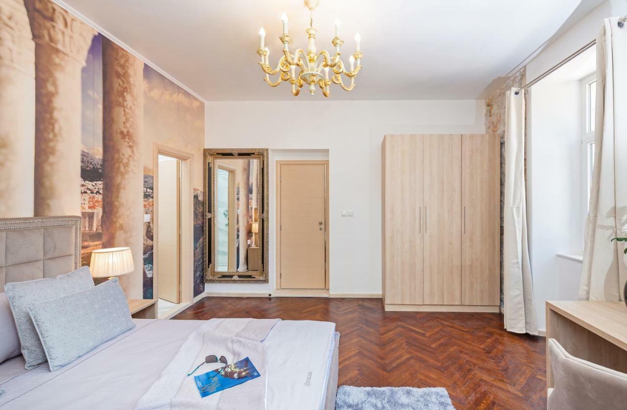 Seven Stars Accommodation ดูบรอฟนิก ภายนอก รูปภาพ